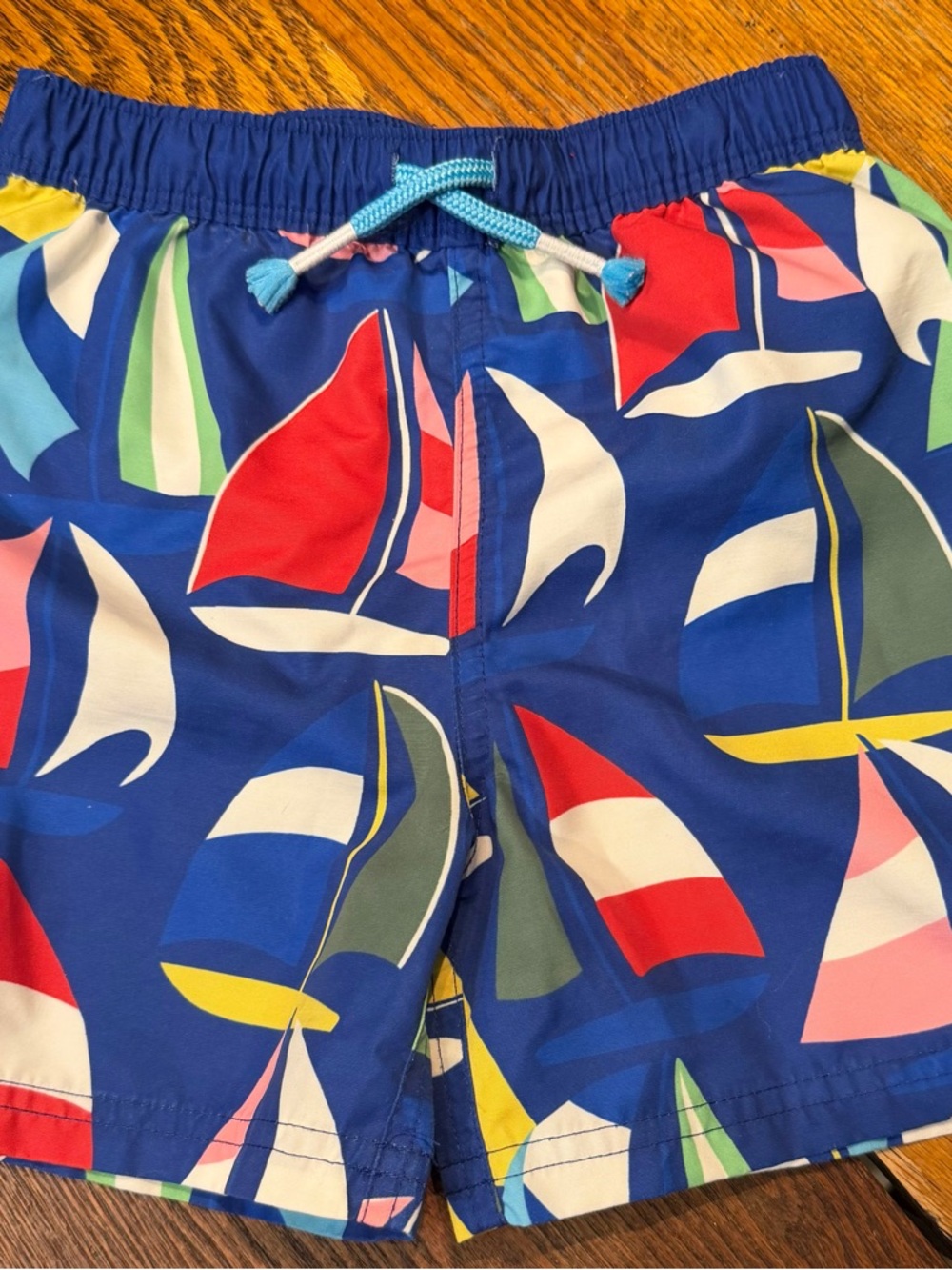 Mini Boden Brightly Colored  Sailboat Print Swim Trunks, sz 5/6